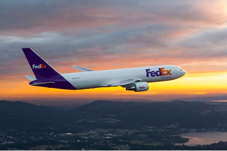 FedEx CEO Addresses Deregulation, Open Skies